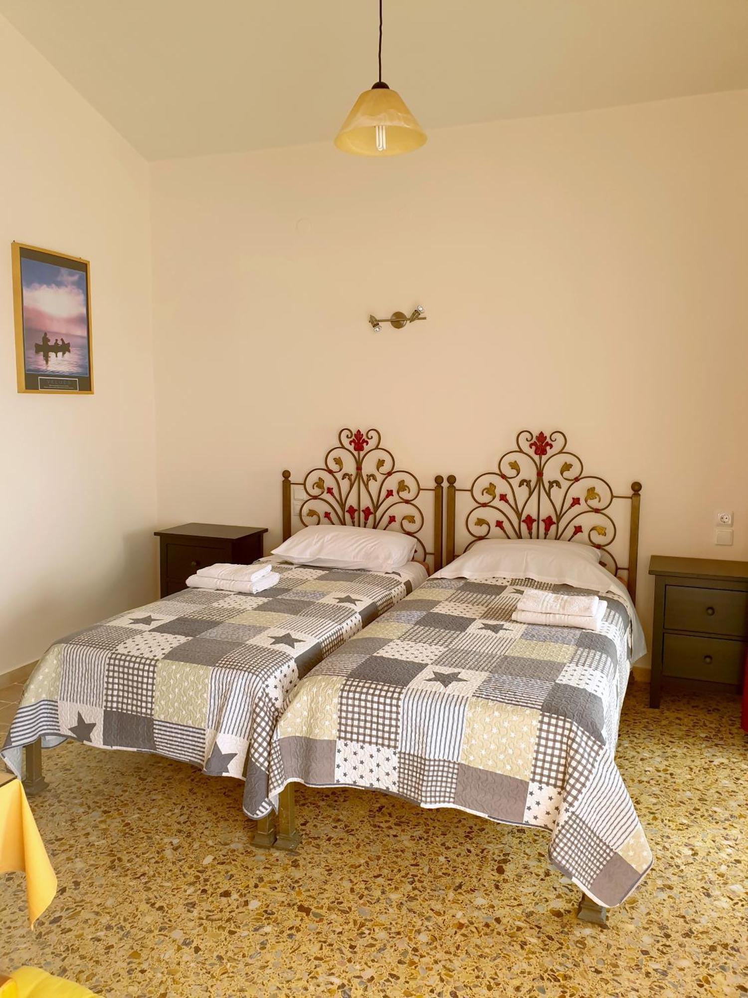 Filippos Apartments "Room 5" No Kitchen Spartià Buitenkant foto